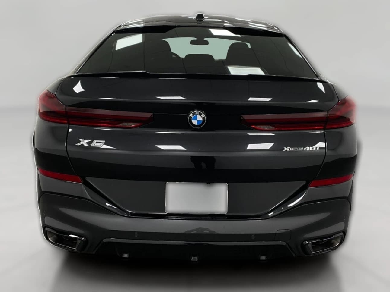 BMW X6 xDrive40i Sports Activity Coupe 2027 — side view