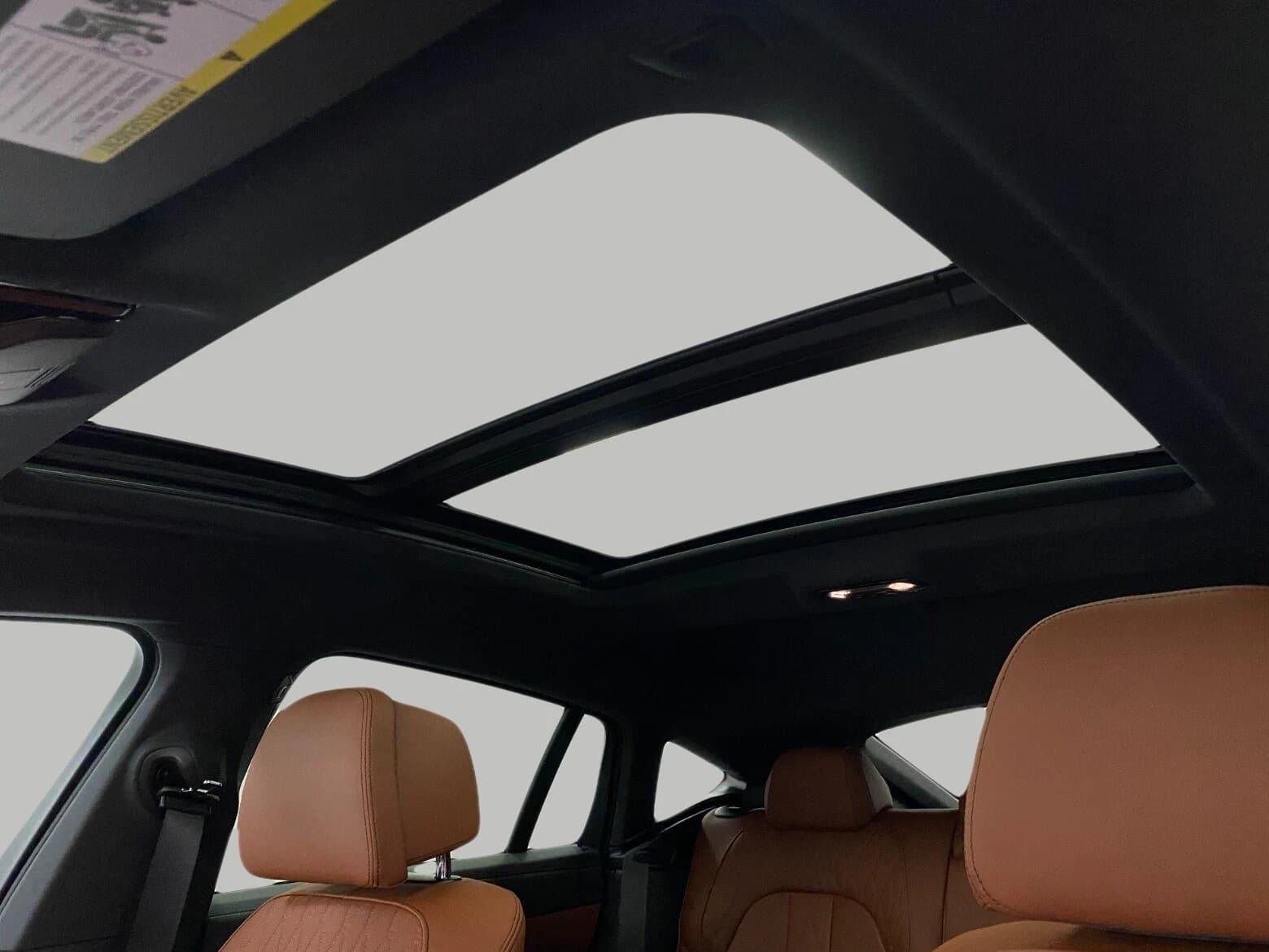 BMW X6 xDrive40i Sports Activity Coupe 2027 — side view
