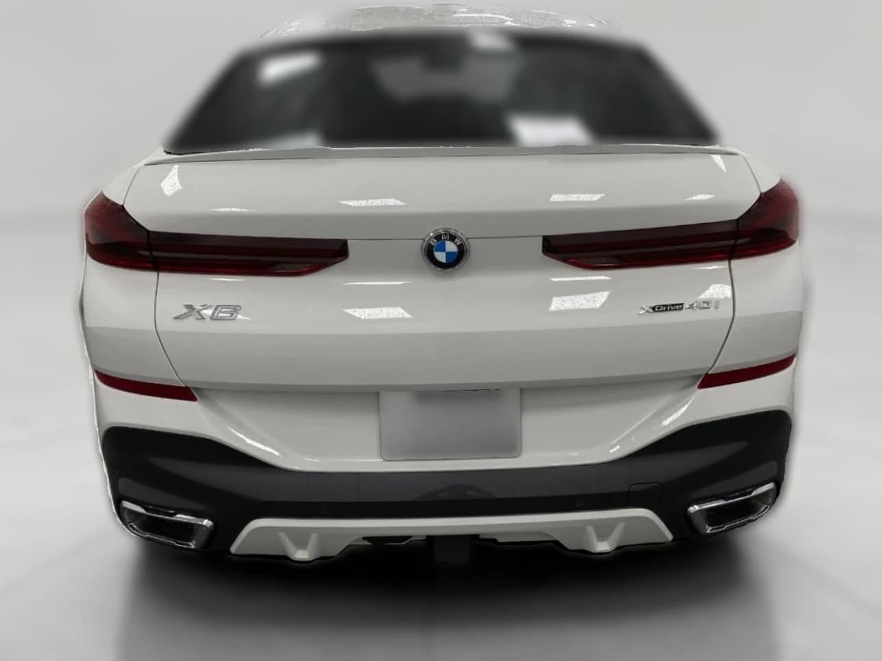 BMW X6 xDrive40i Sports Activity Coupe 2026 — side view