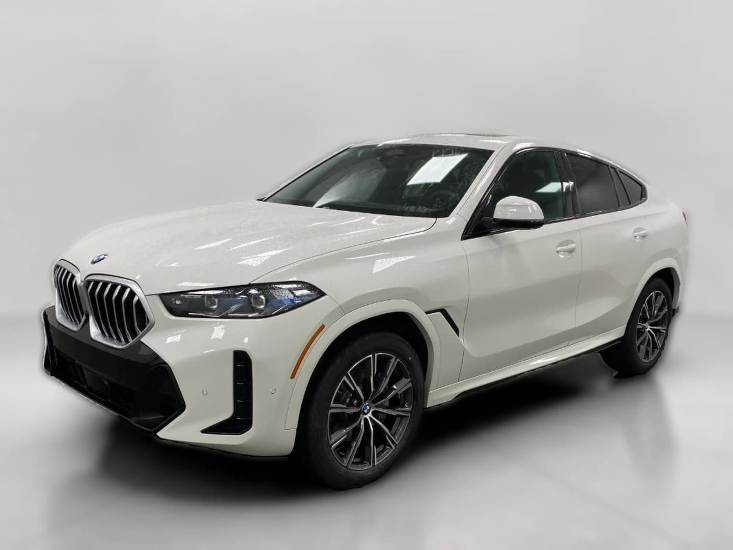 BMW X6 xDrive40i Sports Activity Coupe 2026 — side view