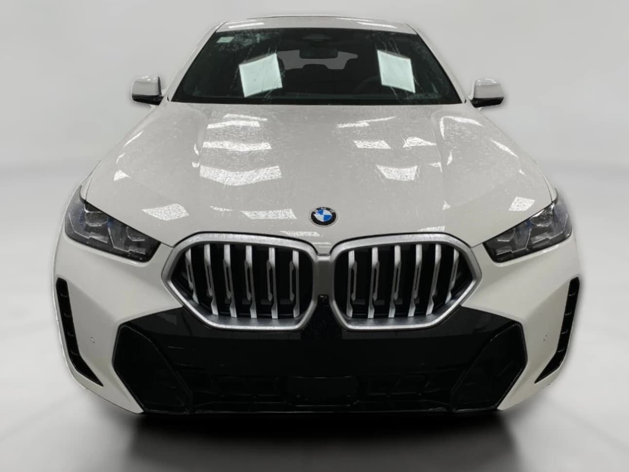 BMW X6 xDrive40i Sports Activity Coupe 2026 — side view