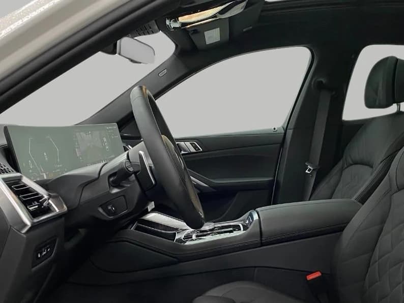 BMW X6 xDrive40i Sports Activity Coupe 2026 — side view