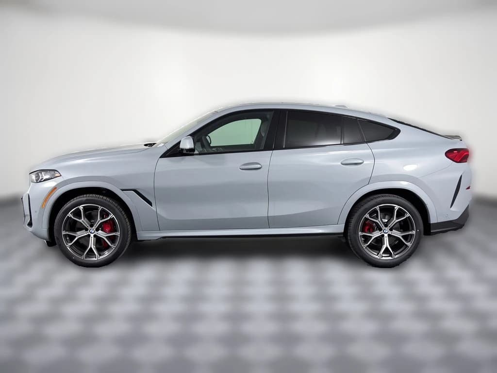 BMW X6 xDrive40i Sports Activity Coupe 2027 — side view