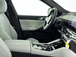 BMW X6 xDrive40i Sports Activity Coupe 2027 — side view