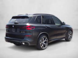 BMW X5 xDrive50e Plug-In Hybrid 2026 — side view