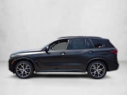 BMW X5 xDrive50e Plug-In Hybrid 2026 — side view