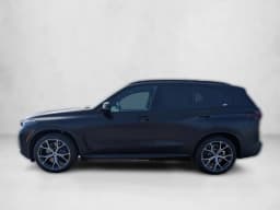 BMW X5 xDrive50e Plug-In Hybrid 2026 — side view