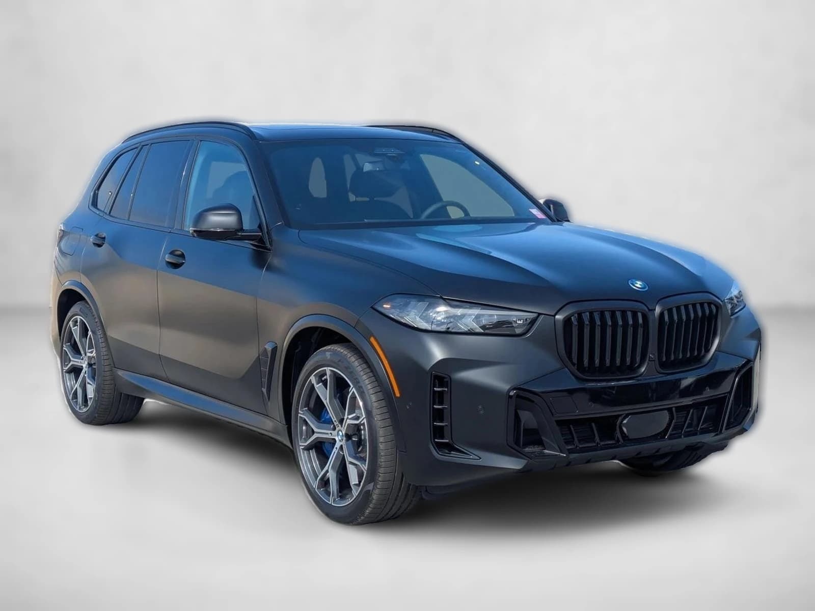 BMW X5 xDrive50e Plug-In Hybrid 2026 — side view