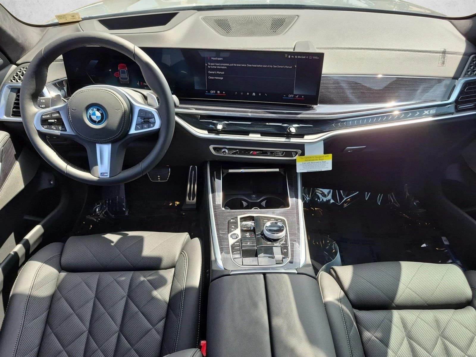 BMW X5 xDrive50e Plug-In Hybrid 2026 — side view