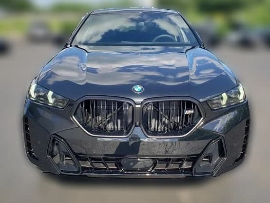 BMW X6 M60i Sports Activity Coupe 2027 — side view