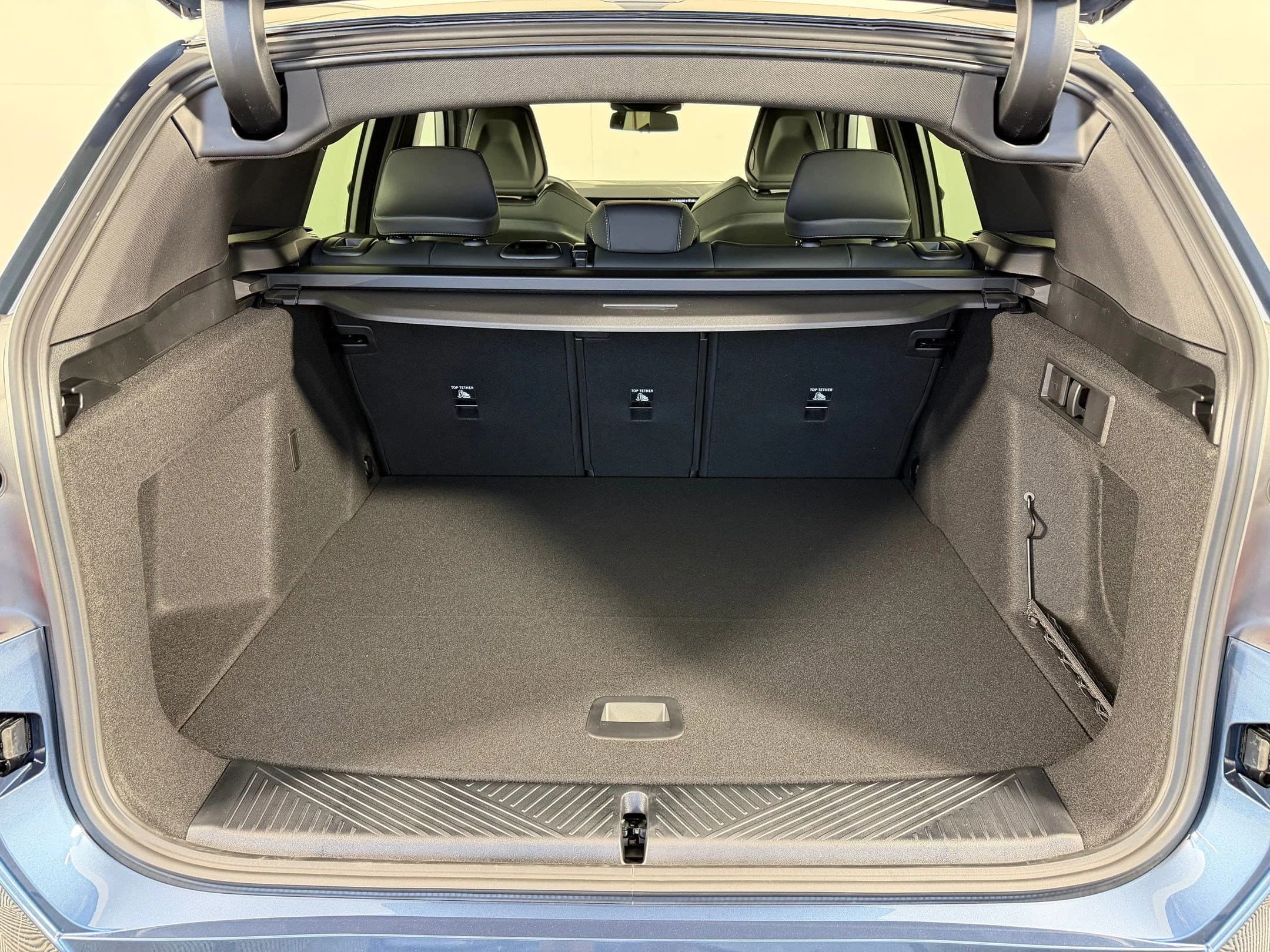 BMW X3 30 xDrive Sports Activity Vehicle 2026 — side view