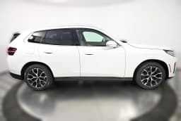 BMW X3 30 xDrive Sports Activity Vehicle 2026 — side view