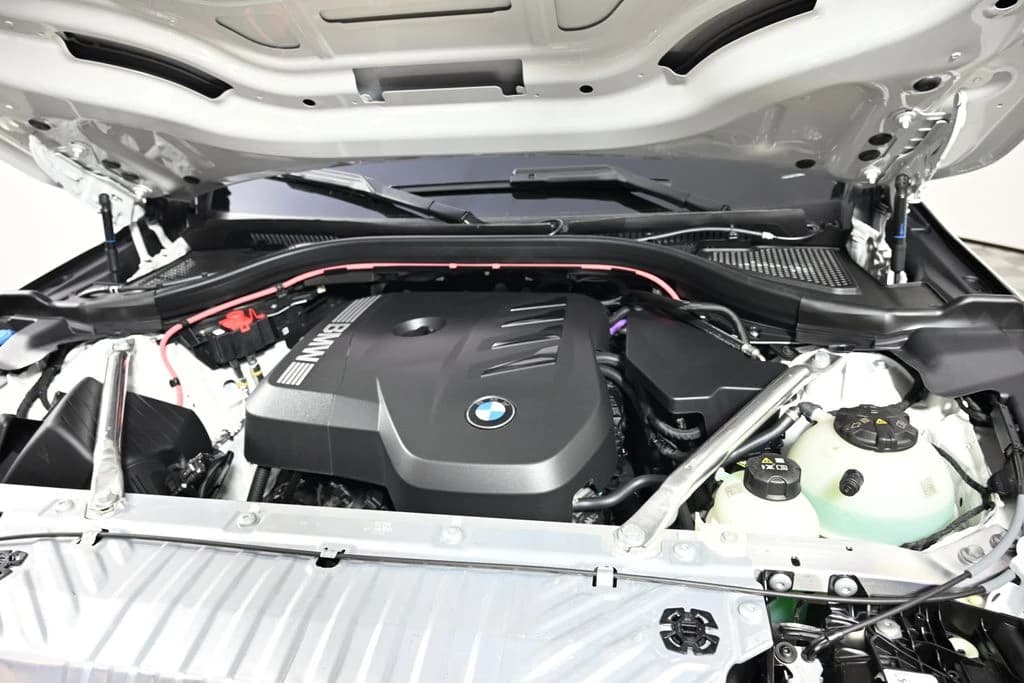 BMW X3 30 xDrive Sports Activity Vehicle 2026 — side view