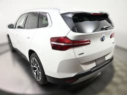 BMW X3 30 xDrive Sports Activity Vehicle 2026 — side view