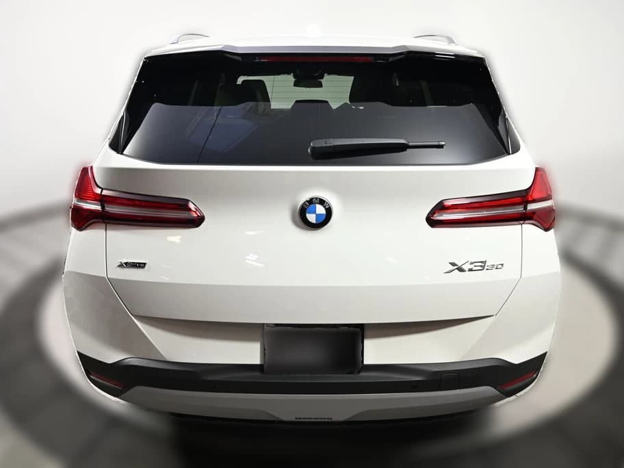 BMW X3 30 xDrive Sports Activity Vehicle 2026 — side view