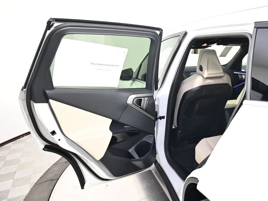 BMW X3 30 xDrive Sports Activity Vehicle 2026 — side view