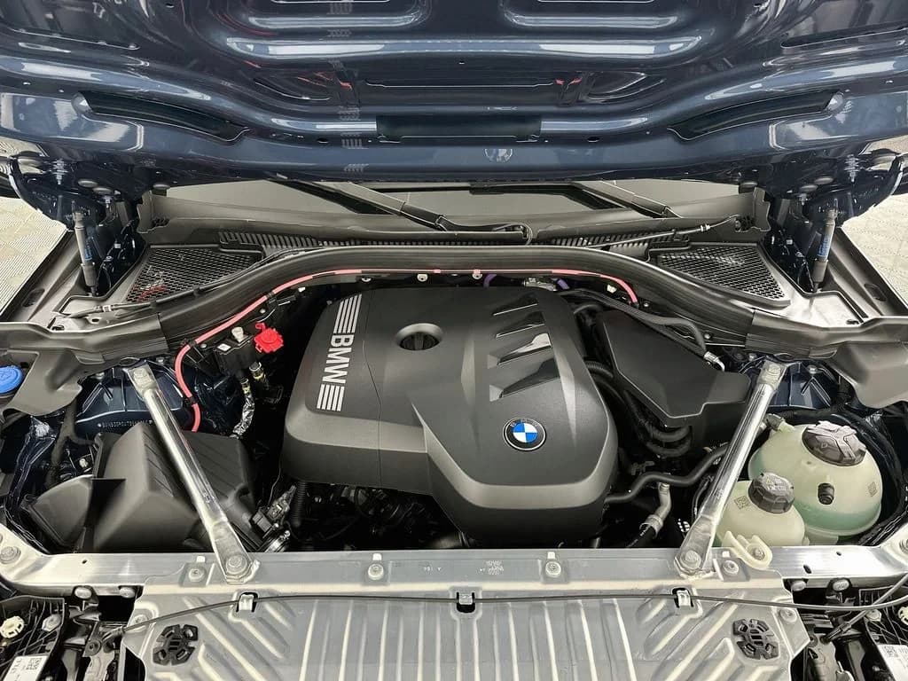BMW X3 30 xDrive Sports Activity Vehicle 2026 — side view