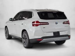 BMW X3 30 xDrive Sports Activity Vehicle 2026 — side view