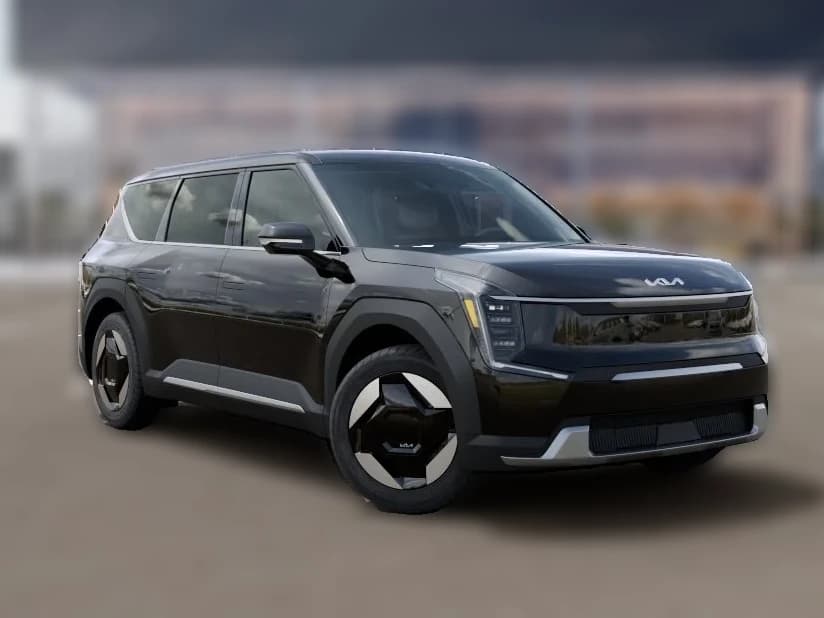 Kia EV9 Light Short Range RWD 2026 — side view