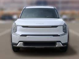 Kia EV9 Light Short Range RWD 2026 — side view