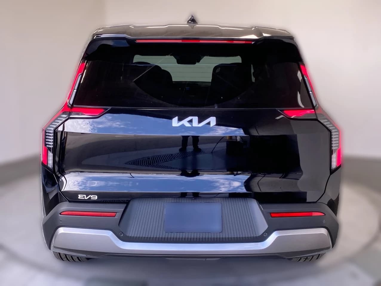 Kia EV9 Light Long Range RWD 2026 — side view