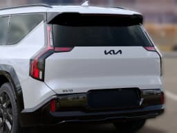 Kia EV9 Land AWD 2026 — side view
