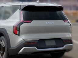 Kia EV9 Wind AWD 2026 — side view