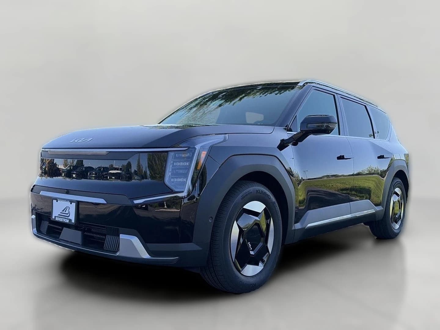 Kia EV9 Wind AWD 2026 — side view