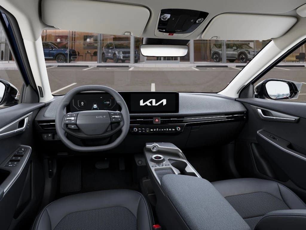 Kia EV6 Light Long Range RWD 2026 — side view