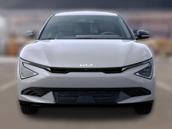 Kia EV6 Light Long Range RWD 2026 — side view
