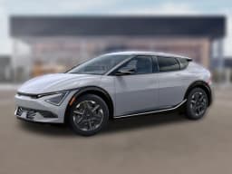 Kia EV6 Light Long Range RWD 2026 — side view