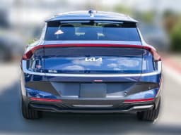Kia EV6 Light Long Range RWD 2026 — side view