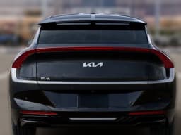Kia EV6 Light Long Range RWD 2026 — side view