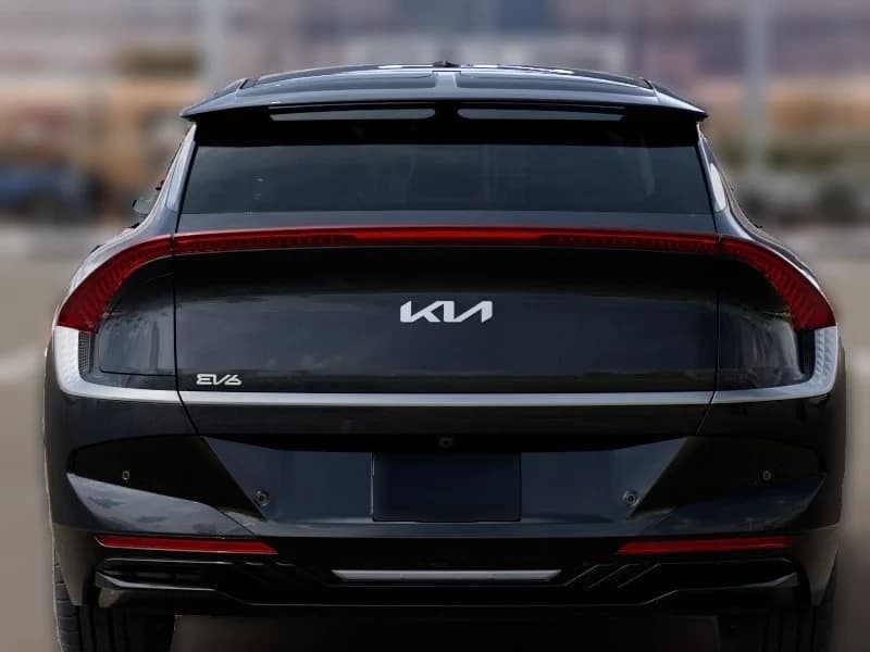 Kia EV6 Light Long Range RWD 2026 — side view