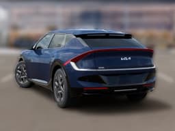 Kia EV6 Light Long Range RWD 2026 — side view