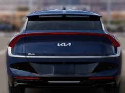 Kia EV6 Light Long Range RWD 2026 — side view