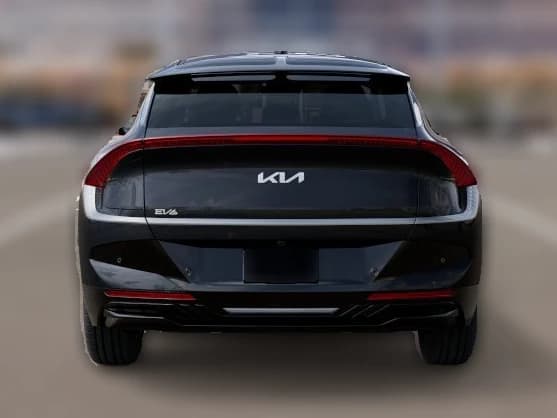 Kia EV6 Light RWD 2026 — side view