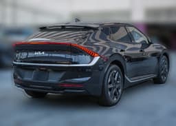 Kia EV6 Light RWD 2026 — side view