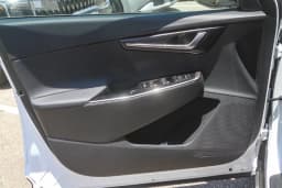Kia EV6 Light RWD 2026 — side view