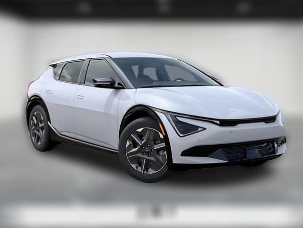 Kia EV6 Light Long Range AWD 2025 — side view