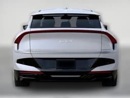 Kia EV6 Light Long Range AWD 2025 — side view
