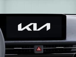 Kia EV6 Light Long Range AWD 2025 — side view