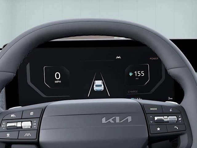 Kia EV6 Light Long Range AWD 2025 — side view