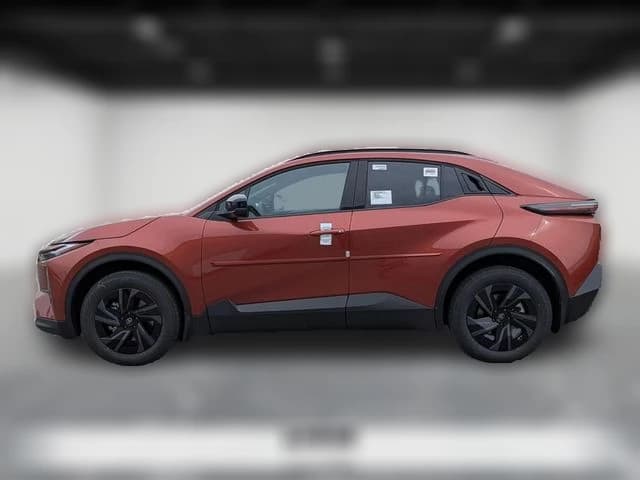 Kia EV6 Light Long Range AWD 2025 — side view