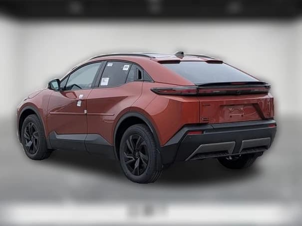 Kia EV6 Light Long Range AWD 2025 — side view