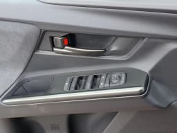 Kia EV6 Light Long Range AWD 2025 — side view