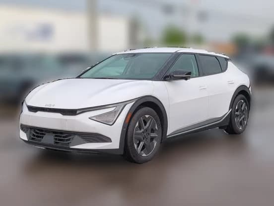 Kia EV6 Light Long Range AWD 2025 — side view
