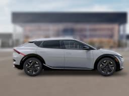 Kia EV6 Light Long Range AWD 2026 — side view
