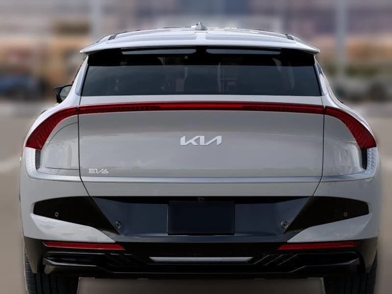 Kia EV6 Light Long Range AWD 2026 — side view