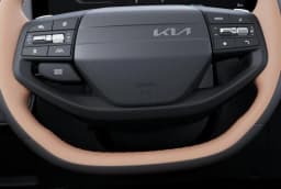 Kia EV6 Light Long Range AWD 2026 — side view